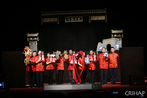“保護(hù)非物質(zhì)文化遺產(chǎn)國際培訓(xùn)及中國福建木偶戲在亞太地區(qū)的傳播交流推廣”在福建省泉州市舉辦