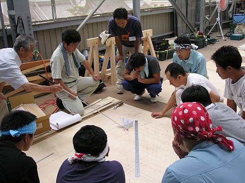 4月25至26日：不限成員名額政府間工作組召開會議，進一步討論名錄列入機制