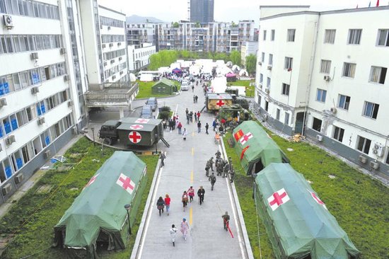 專家：512災(zāi)后重建樓房基本達到抗震預(yù)期(圖)