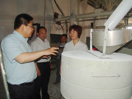 中國日報記者走基層:嘆商丘梁園區產業聚集區飛速發展