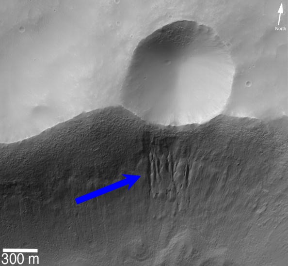 NASA發(fā)現(xiàn)火星近7年有水流過(guò) 移民外星夢(mèng)想更近一步
