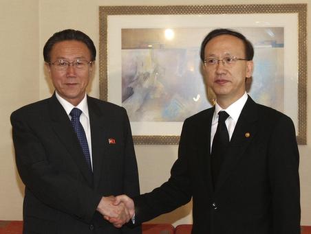 韓國統(tǒng)一部長今與朝鮮吊唁團(tuán)會面