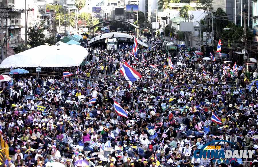 “封鎖曼谷”第二日：泰反對(duì)派沖擊政府各部大樓