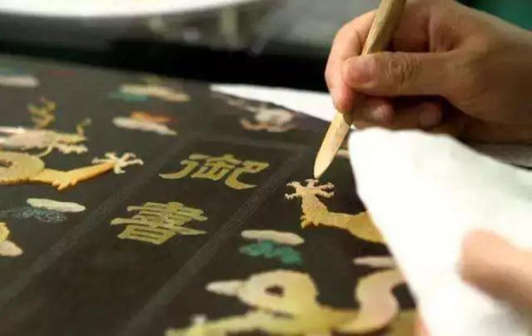 習(xí)近平特朗普同游故宮！那些讓特朗普驚嘆的殿、樓、齋，用英文怎么說？